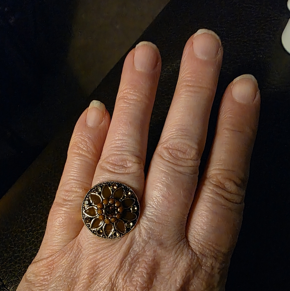 Vintage Style Ornate Bronze Floral Statement Ring - Boho Chic